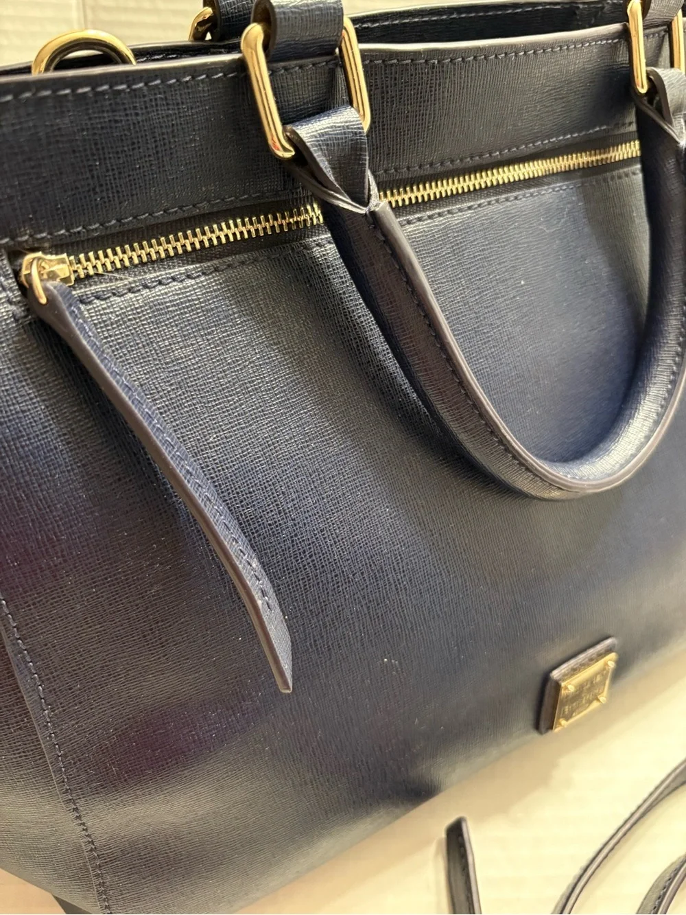 Dooney & Bourke Saffiano Zip Handbag